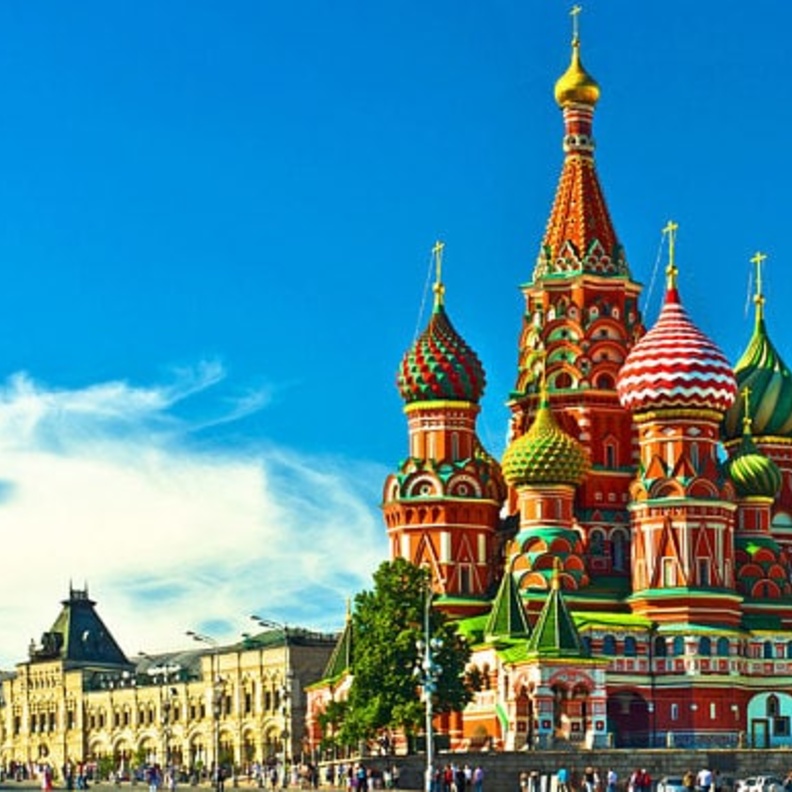 الافلام الثلاثة شهدت إقبالا كبيرا من الروس