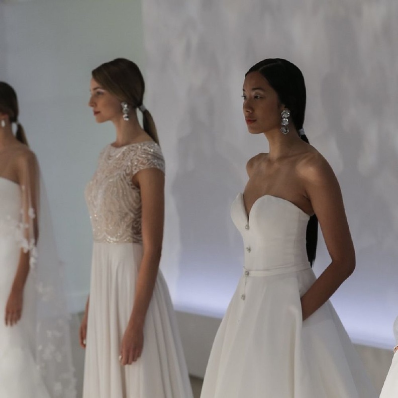 عرض جاستن الكسندر.