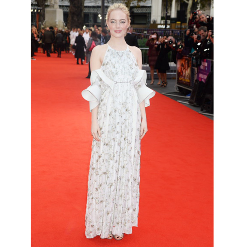 ايما ستون سفيرة Louis Vuitton الجديدة