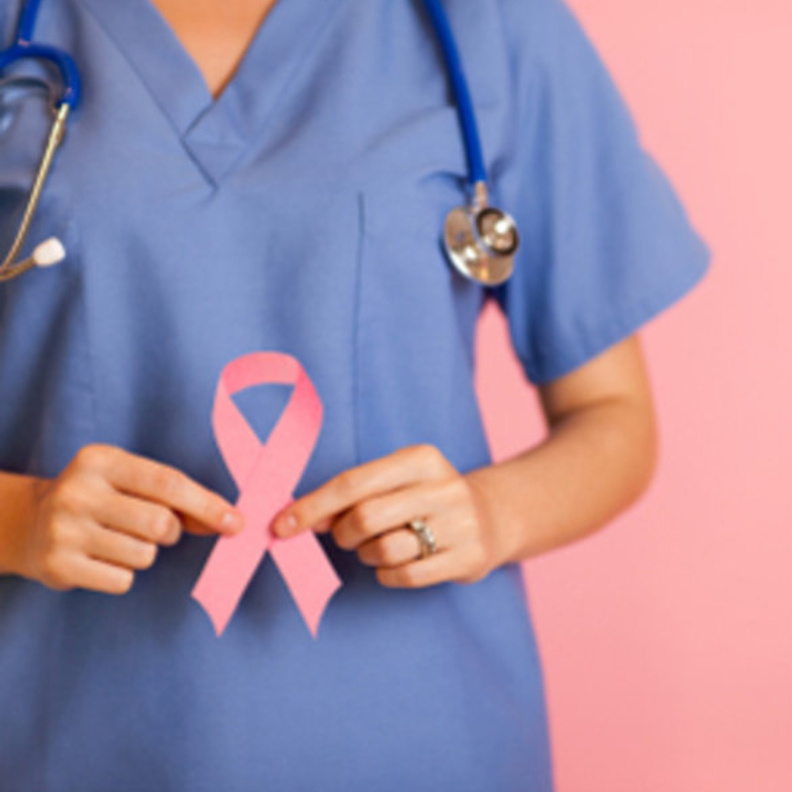 يحتوي الحليب على مكون كيميائي قوي يساهم في نمو الثديين