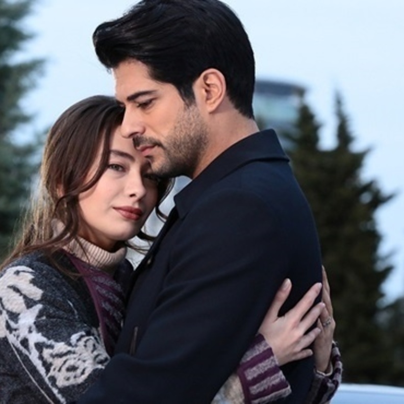  ناصليهان أتاجول  وبوراك أوزجفيت