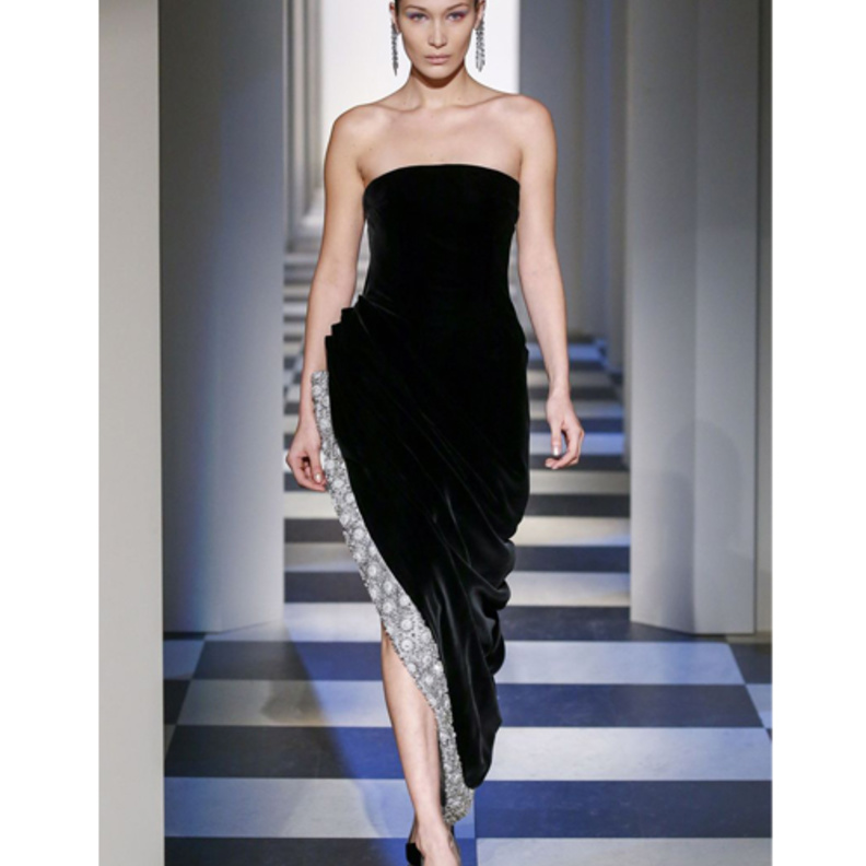 Lanvin فستان ناعم من الحرير اللؤلؤى من 