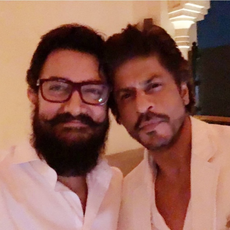 أبرز الاختلافات بين عامر خان و شاروخان