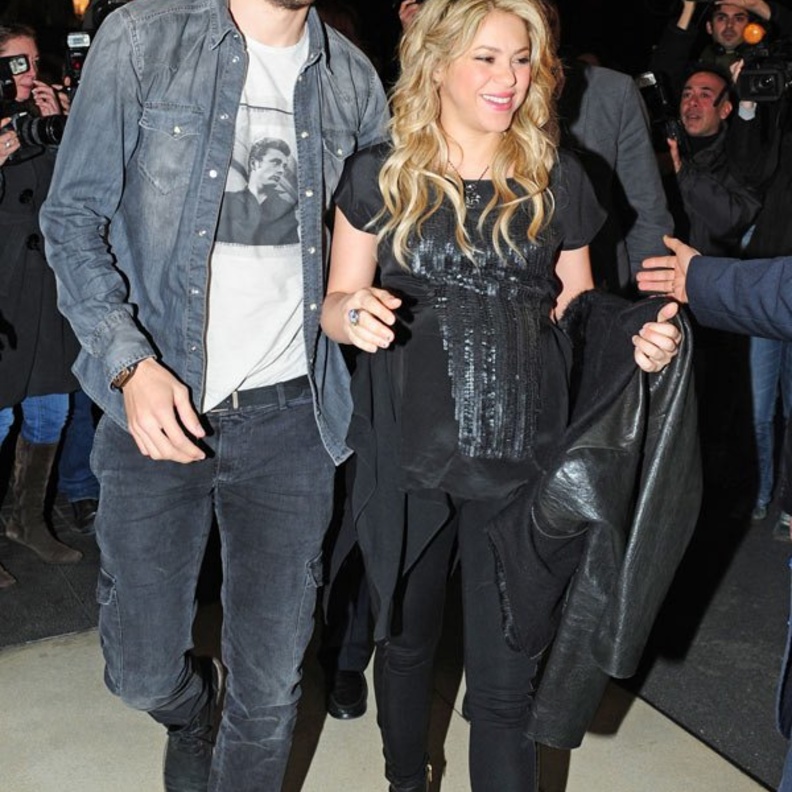 بيكيه وشاكيرا