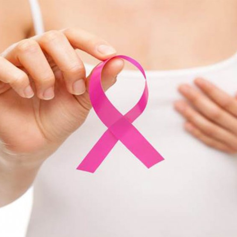  سرطان الثدي يغير شكل الثدي في المراحل المتقدمة