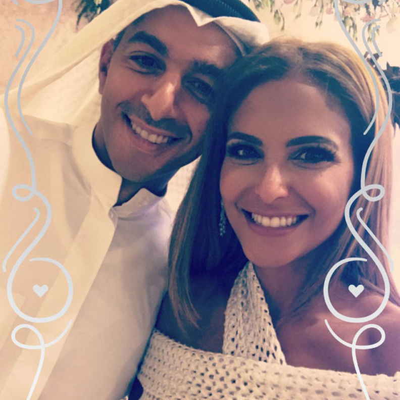 بيبي عبدالمحسن وشقيقتها