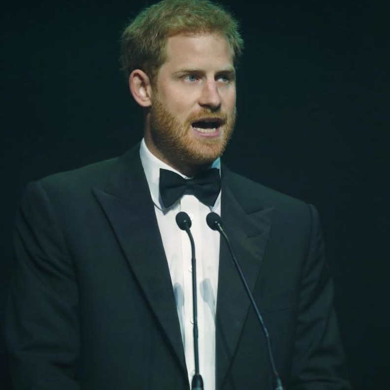 كلمة الأمير هاري أثناء تسلمه جائزة نيابة عن والدته الراحلة