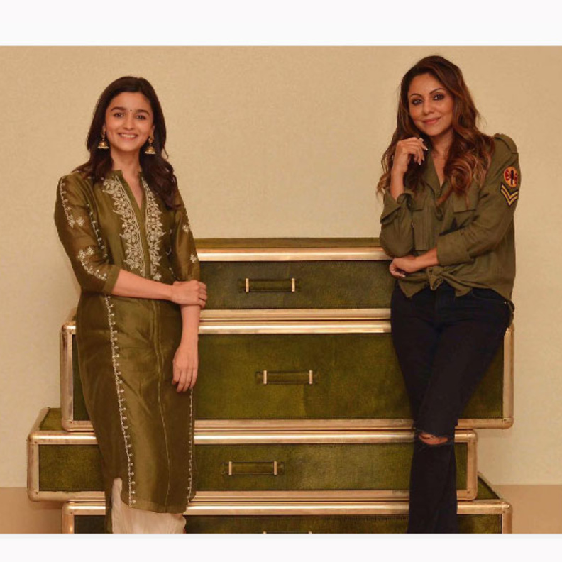 عليا بهات تزور متجر جوري خان زوجة النجم شاروخان