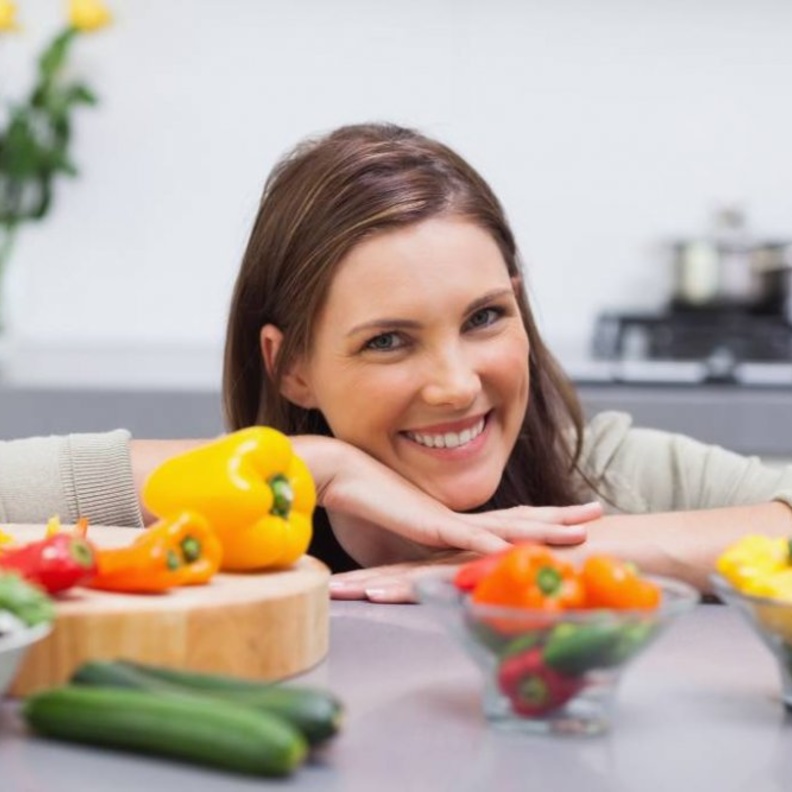 الوان اطعمة تفيد صحتك قبل الزواج