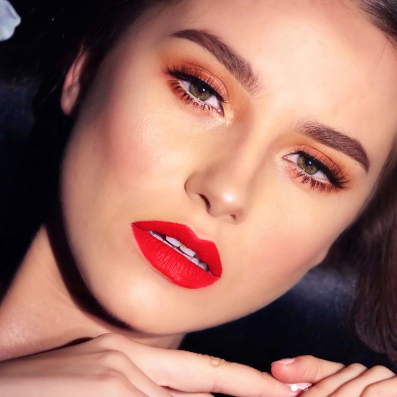 مكياج أنيق للعيون الصغيرة من ليان