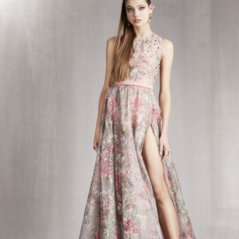 فستان زهري ناعم من جورج حبيقة