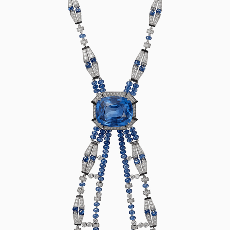 قلادة من جاهانJahan