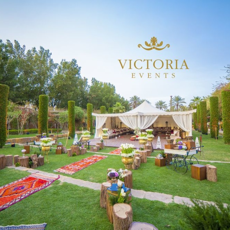 ديكور ذهبي مميز من Victoria Events