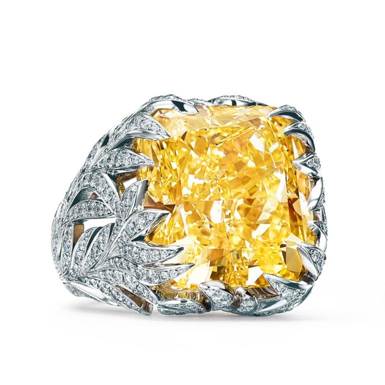 أفخم مجوهرات الماس من تيفاني آند كو 