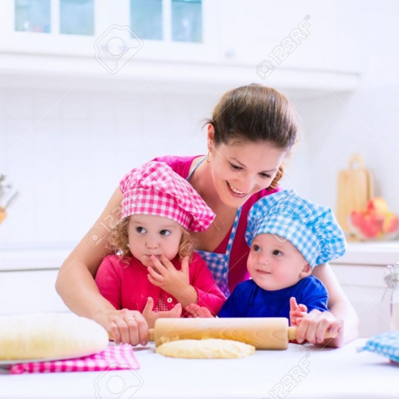 فوائد مشاركة اطفالك في طهي الطعام 