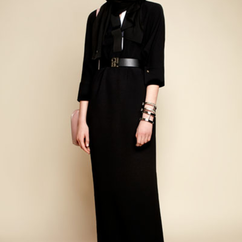 عباءة من Carolina Herrera