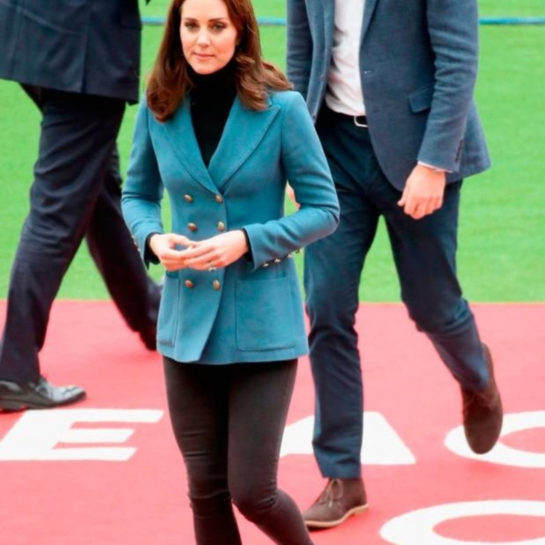 الاميرة كيت ميدلتون تتألق برفقة الامير ويليام.