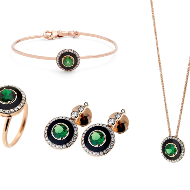 طقم من Selim Mouzannar