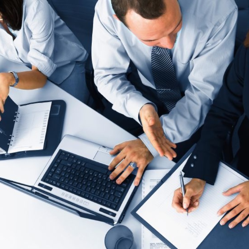 الرياض تجمع قادة الاستثمار والأعمال في العالم غدا الثلاثاء