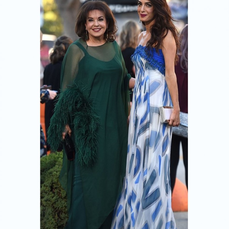 أمل كلوني رافقت زوجها جورج كلوني، خلال عرض فيلمه الجديد Suburbicon في لوس أنجلوس