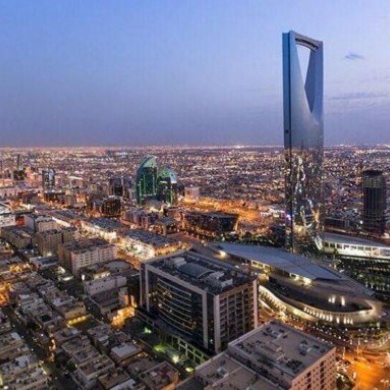 الأرصاد السعودية ردت على مزاعم تعرض المملكة لموجة أمطار غزيرة