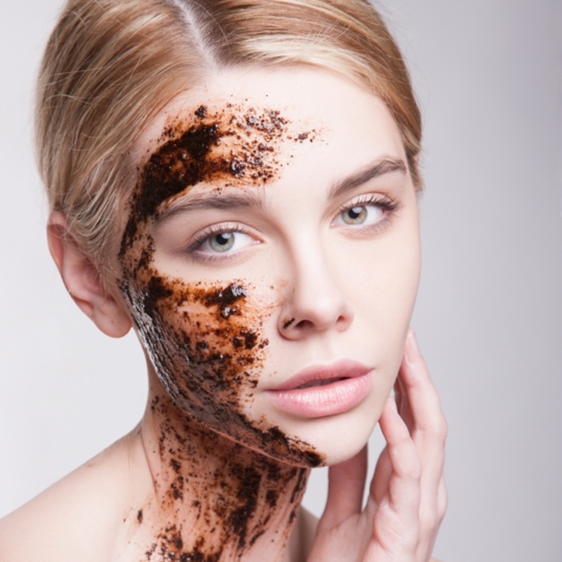 قناع الكاكاو يعالج من مشاكل البشرة