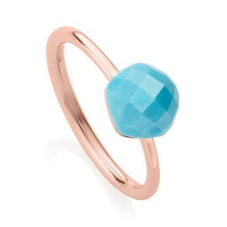 تمتعي بسحر الأحجار الفيروزية من مجموعة نورا لـ Monica Vinader