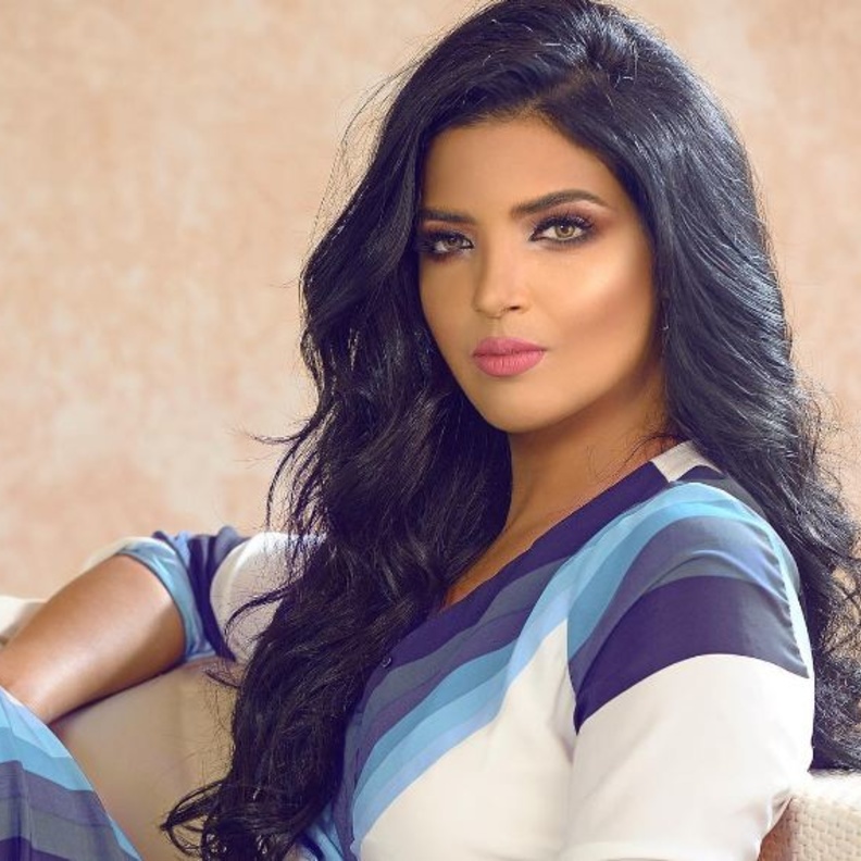 هند بو مشمر اجرت عملية جراحية