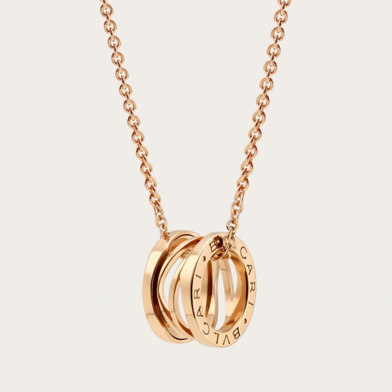 سلسال كارتييه من الذهب الوردي والماس والمالاكيت