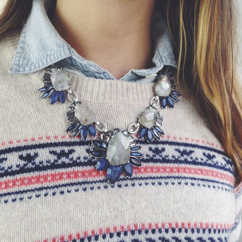 قلائد statement تلائم اطلالات الخريف