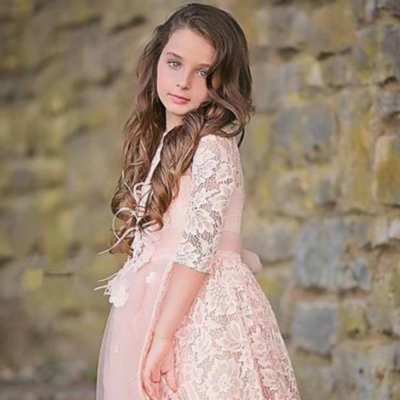 فستان دانتيل كاجول مع بنطلون جلد للبنات الصغيرات