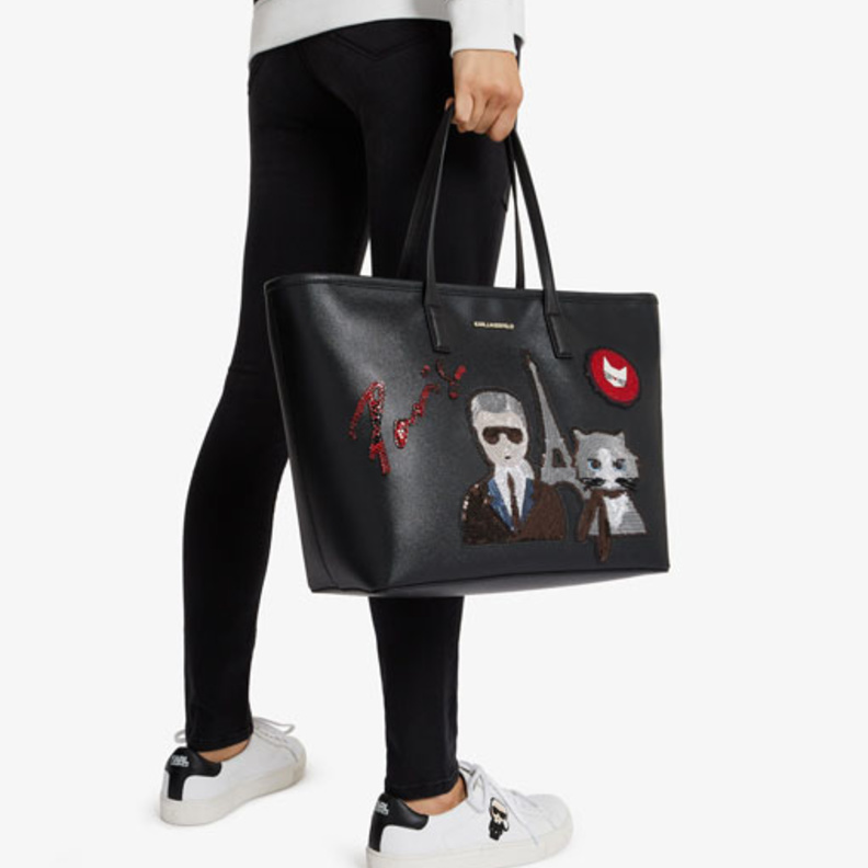 حقيبة صغيرة 