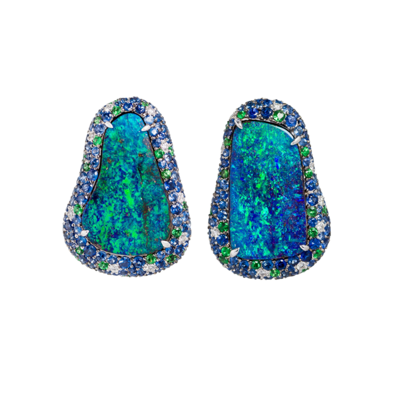 خاتم فان كليف آند أربلز من الياقوت والماس