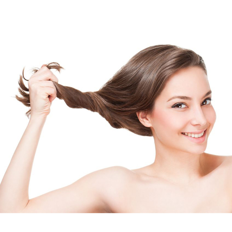 لا تجعلي شعرك جاف أكثر خلال الشتاء