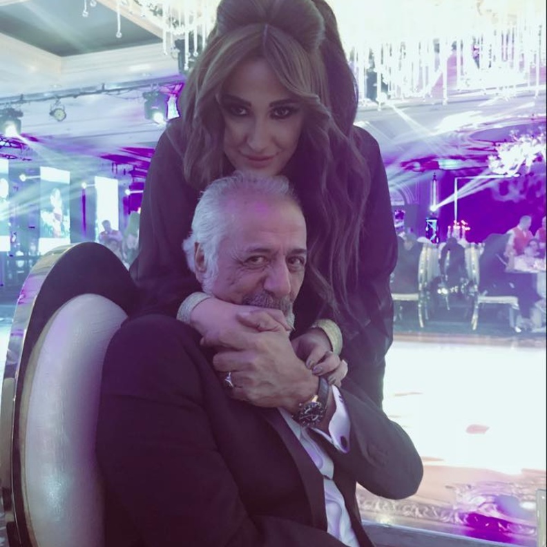 ايمن زيدان مع ابنته نورا