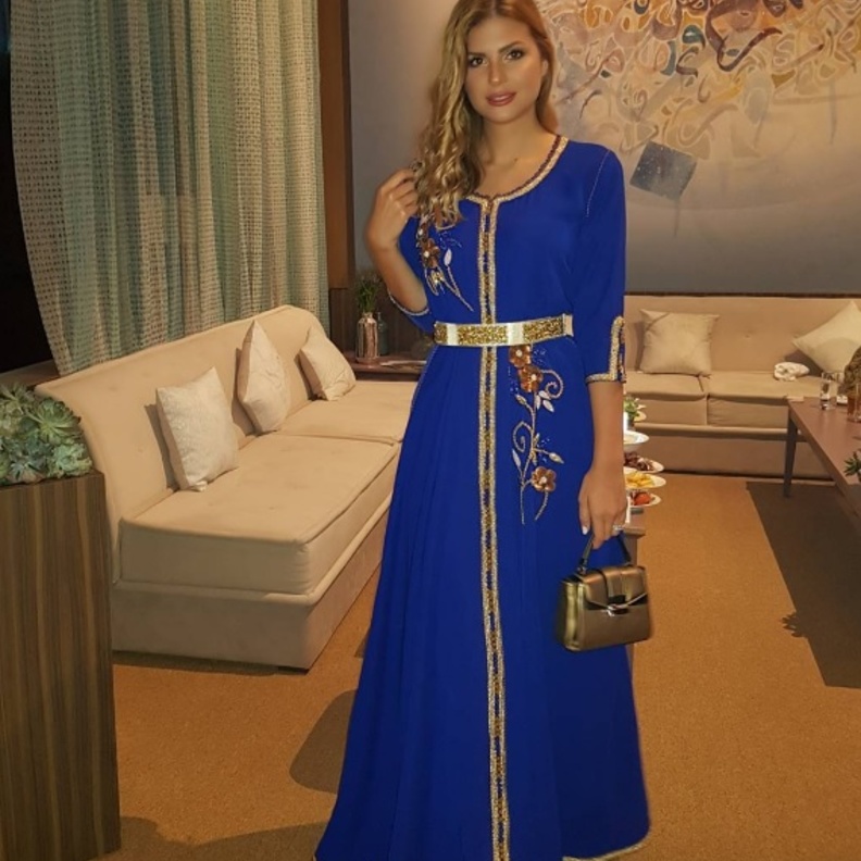 قفاطين زرقاء