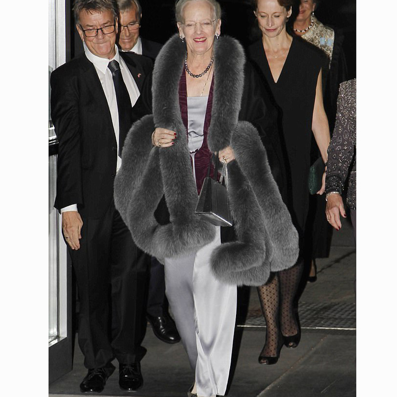 الملكة ماغريت في مسابقة الملكة سونيا الدولية للموسيقى.