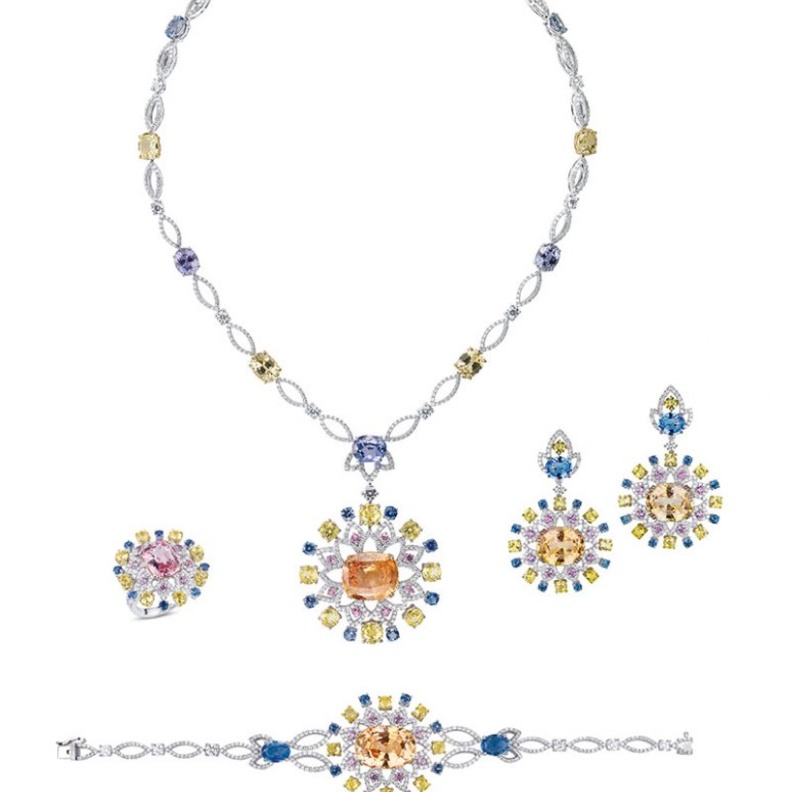 Pristine Treasure طقم من الألماس