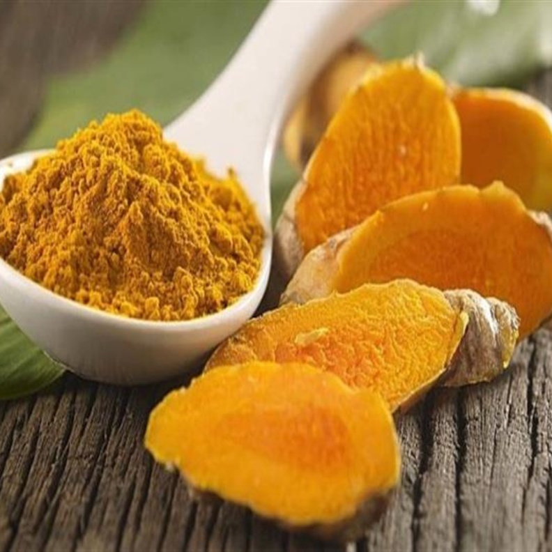 فوائد الكركم واضراره على الجسم