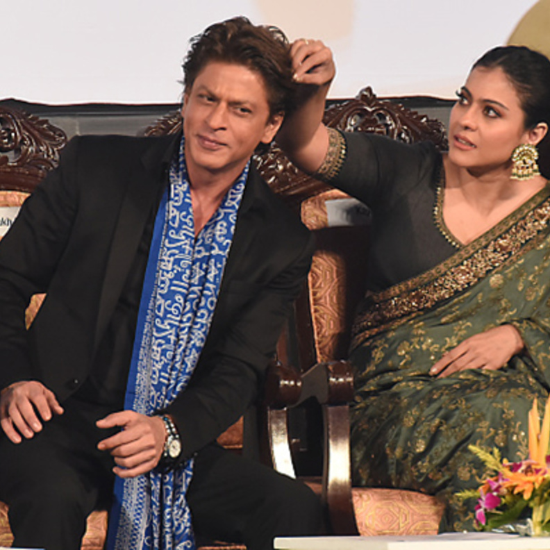 كاجول وشاروخان من مهرجان كولكاتا السينمائي