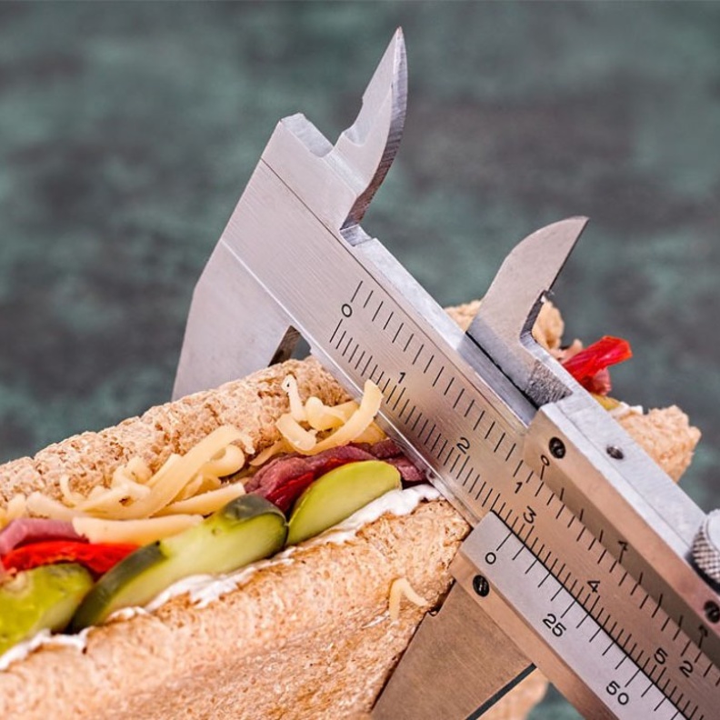 حمية السندويشات مفيدة لكن من مسؤولية اختصاصي التغذية لتحديد كمية الخبز المناسبة لك.