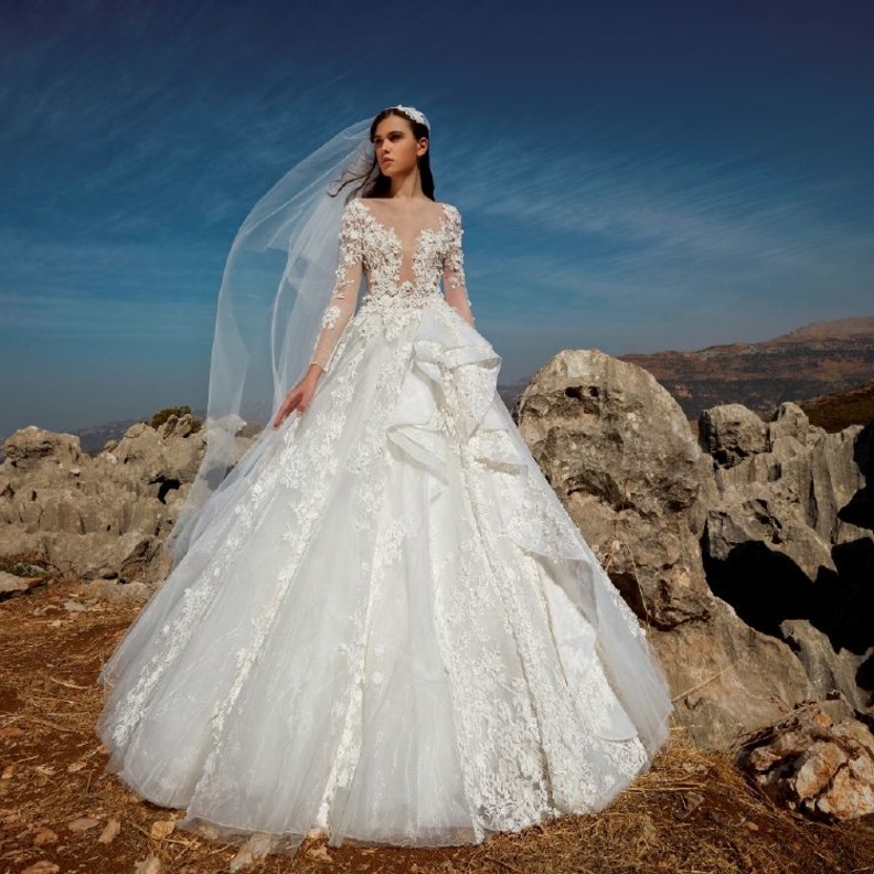 فستان زفاف طوني وردFirebird