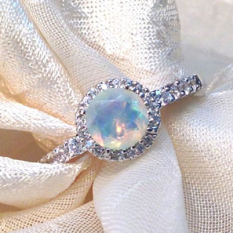 خاتم من مجموعة تيفاني أند كو