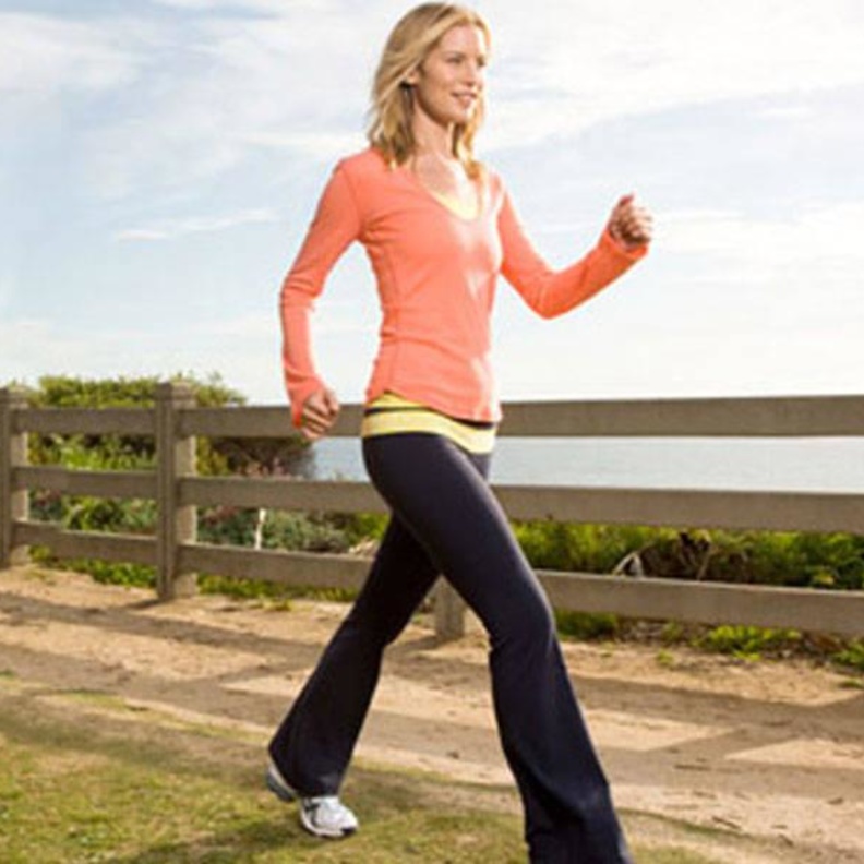 يساعد المشي في الحفاظ على الوزن المثالي