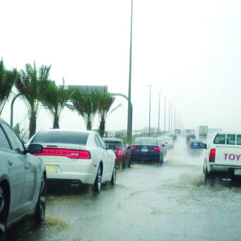 جانب من الأمطار التي هطلت اليوم على العاصمة السعودية الرياض