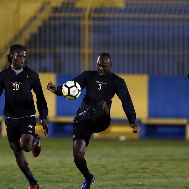 دانييل كارينيو يبحث عن فوزه الأول مع الشباب