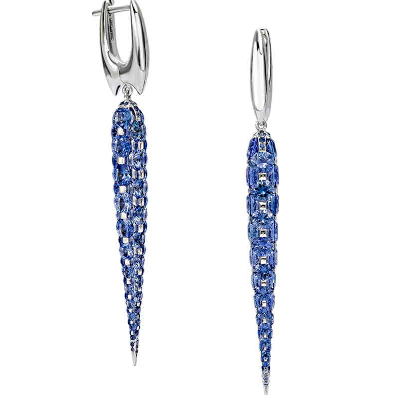 أقراط ياقوت أزرق والماس