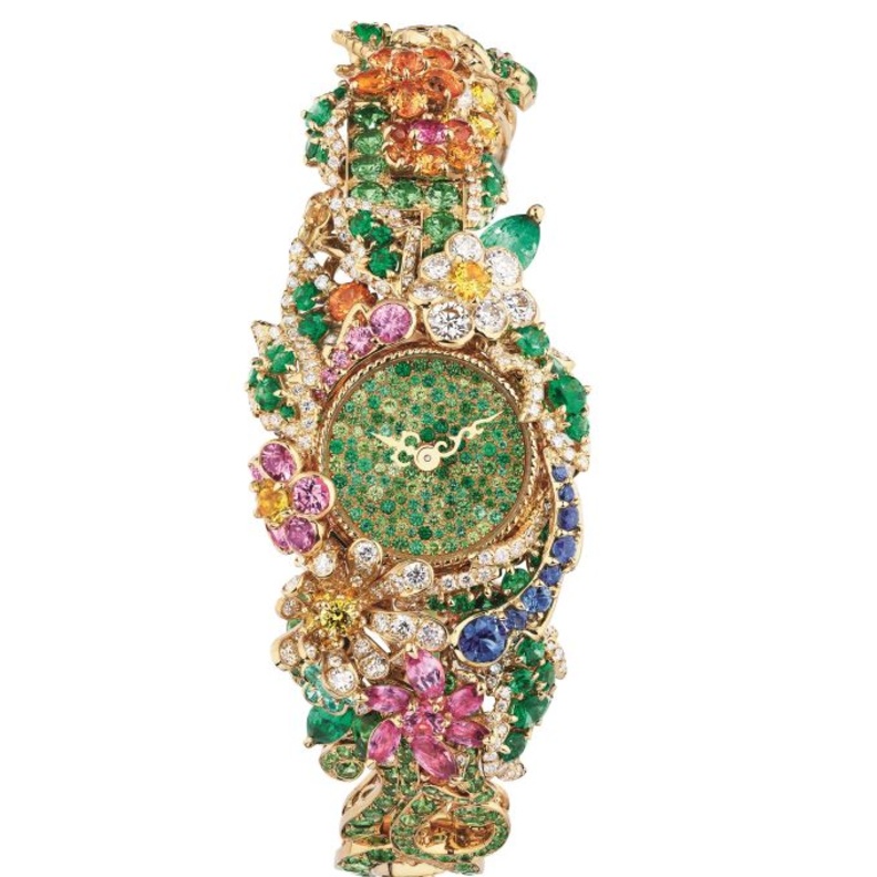 من اليمين .. ساعة شوميه ساعة ديور ساعة بياجيه ساعة فان كليف أند آربلز