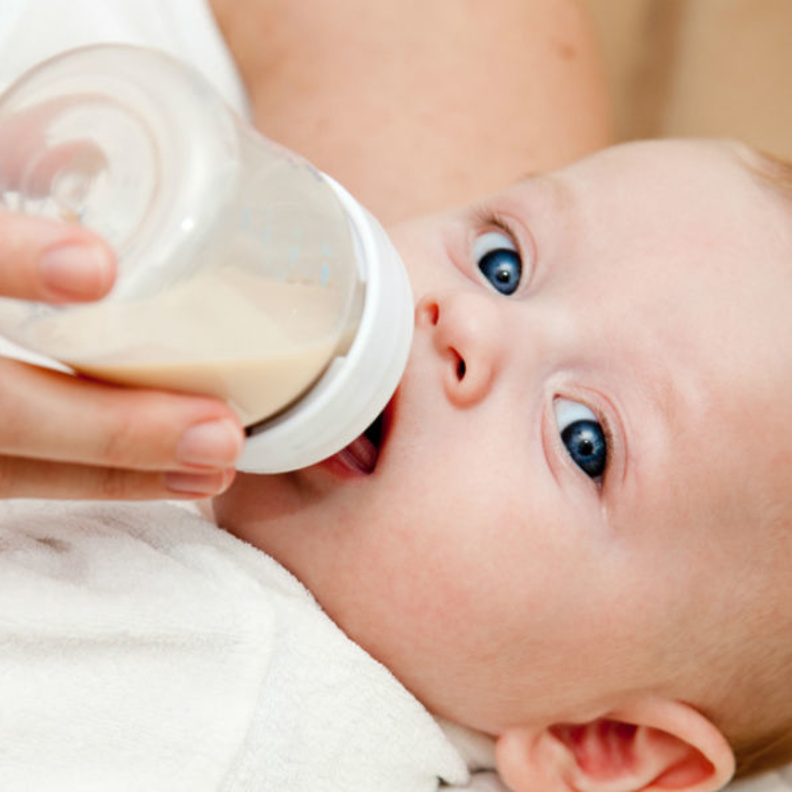 علاج فقدان الشهية للحليب عند الاطفال الرضع