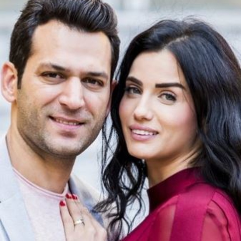 مراد يلدريم  وايمان الباني